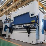 भारी कर्तव्य डेलेम धातु प्लेट सीएनसी हाइड्रोलिक प्रेस ब्रेक मूल्य