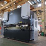 सीएनसी हाइड्रोलिक सर्वो हाइड्रोलिक स्टेनलेस स्टील लौह स्टील प्लेट एनसी प्रेस ब्रेक झुकने तह मशीन